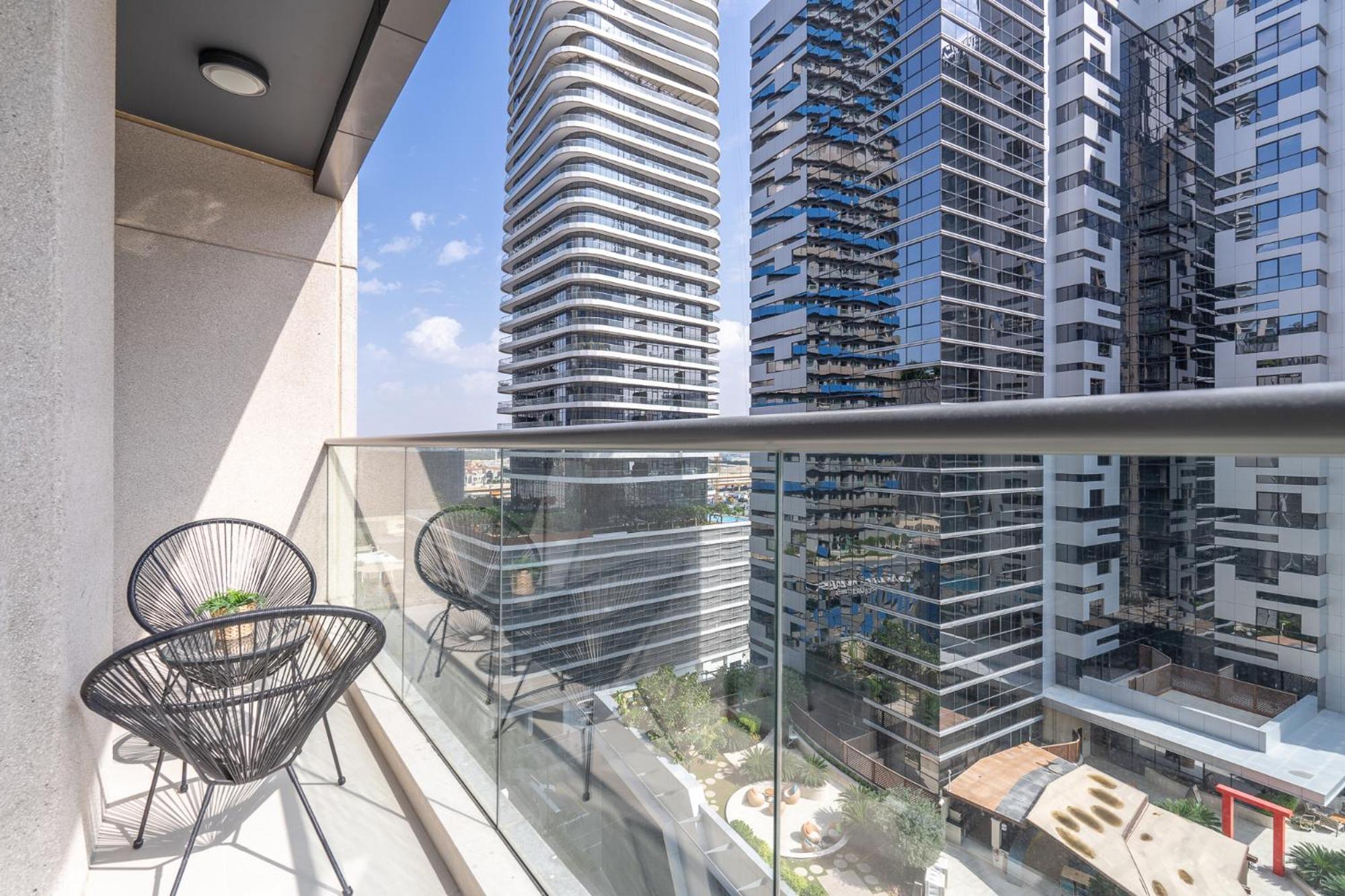 Heaven Crest Vacation Homes Downtown - Studio And 1 Bedroom Suites 2 Minute Walk To Dubai Mall And Burj Khalifa Zewnętrze zdjęcie