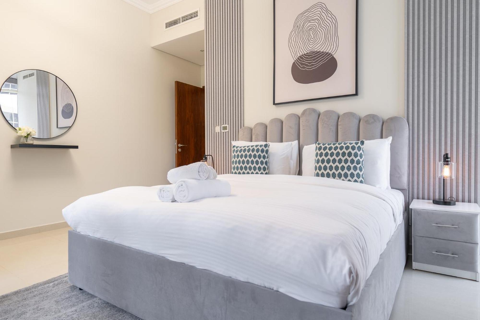 Heaven Crest Vacation Homes Downtown - Studio And 1 Bedroom Suites 2 Minute Walk To Dubai Mall And Burj Khalifa Zewnętrze zdjęcie