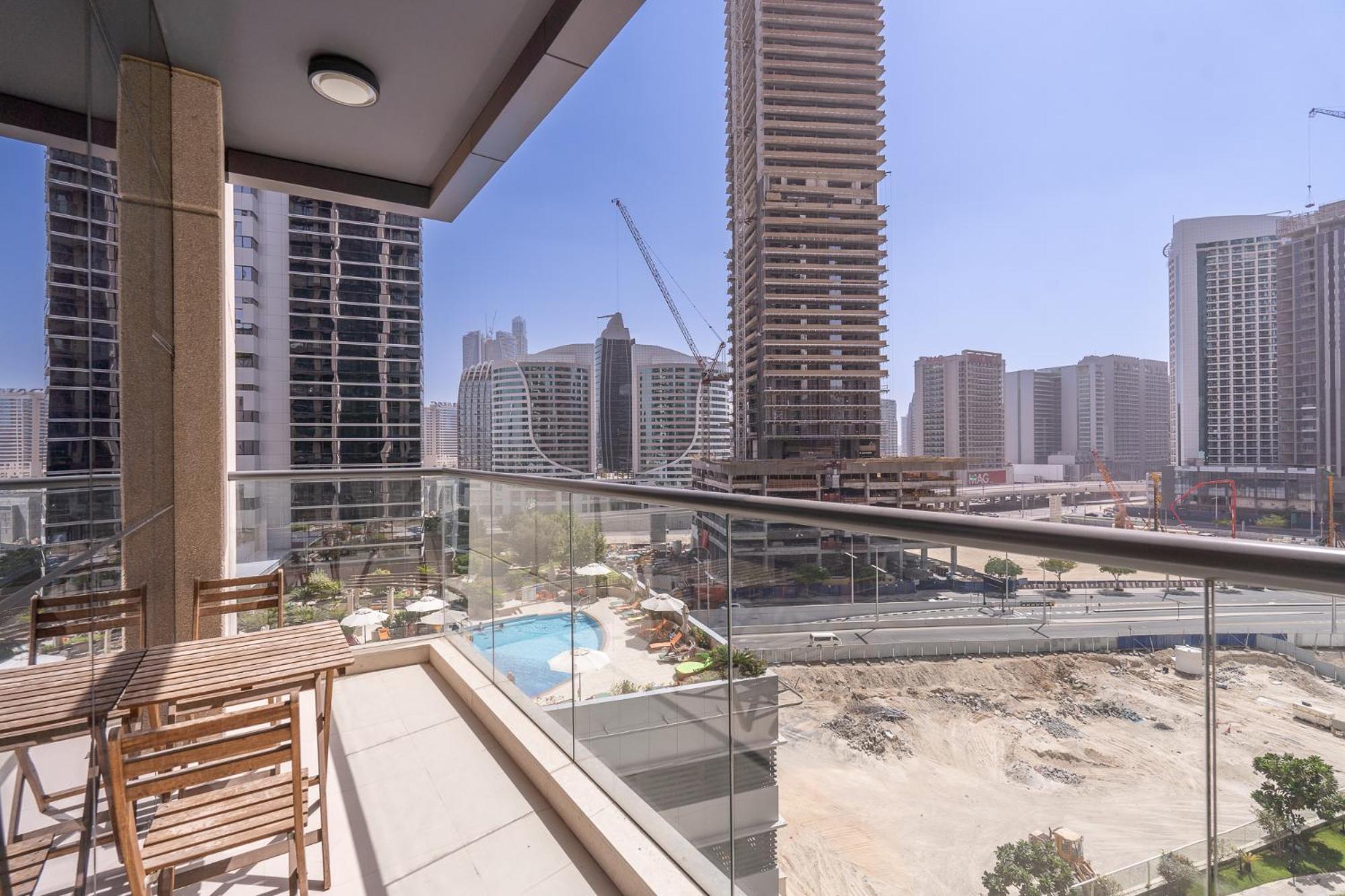 Heaven Crest Vacation Homes Downtown - Studio And 1 Bedroom Suites 2 Minute Walk To Dubai Mall And Burj Khalifa Zewnętrze zdjęcie