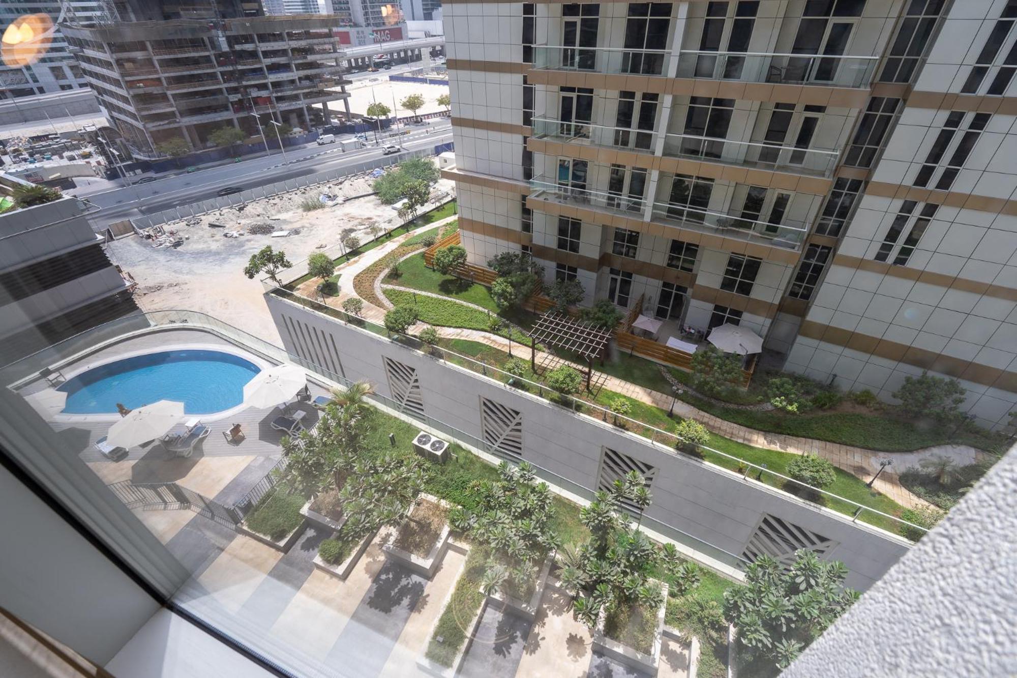 Heaven Crest Vacation Homes Downtown - Studio And 1 Bedroom Suites 2 Minute Walk To Dubai Mall And Burj Khalifa Zewnętrze zdjęcie